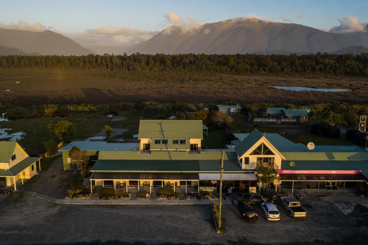 Haast Beach Motel Eksteriør billede