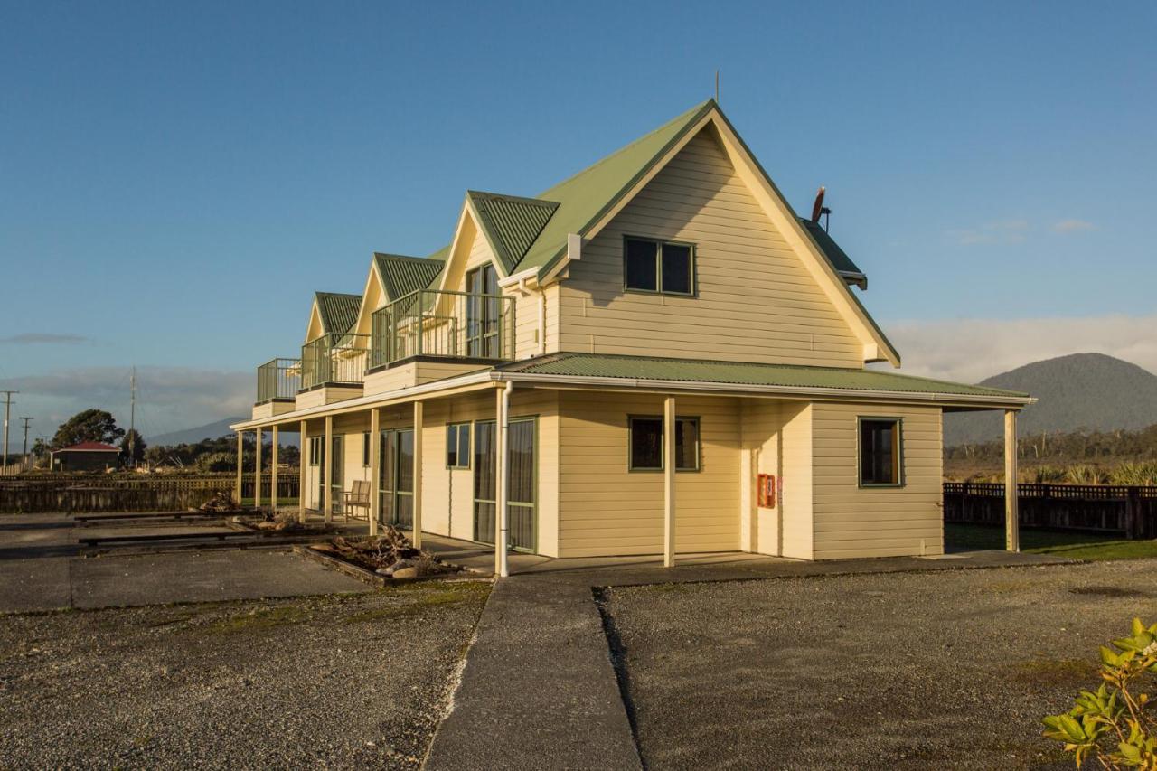 Haast Beach Motel Eksteriør billede